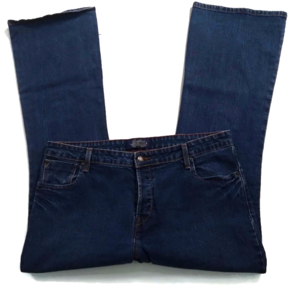 Levis Signature Flare Leg Jeans size 17 Waist 36     J540